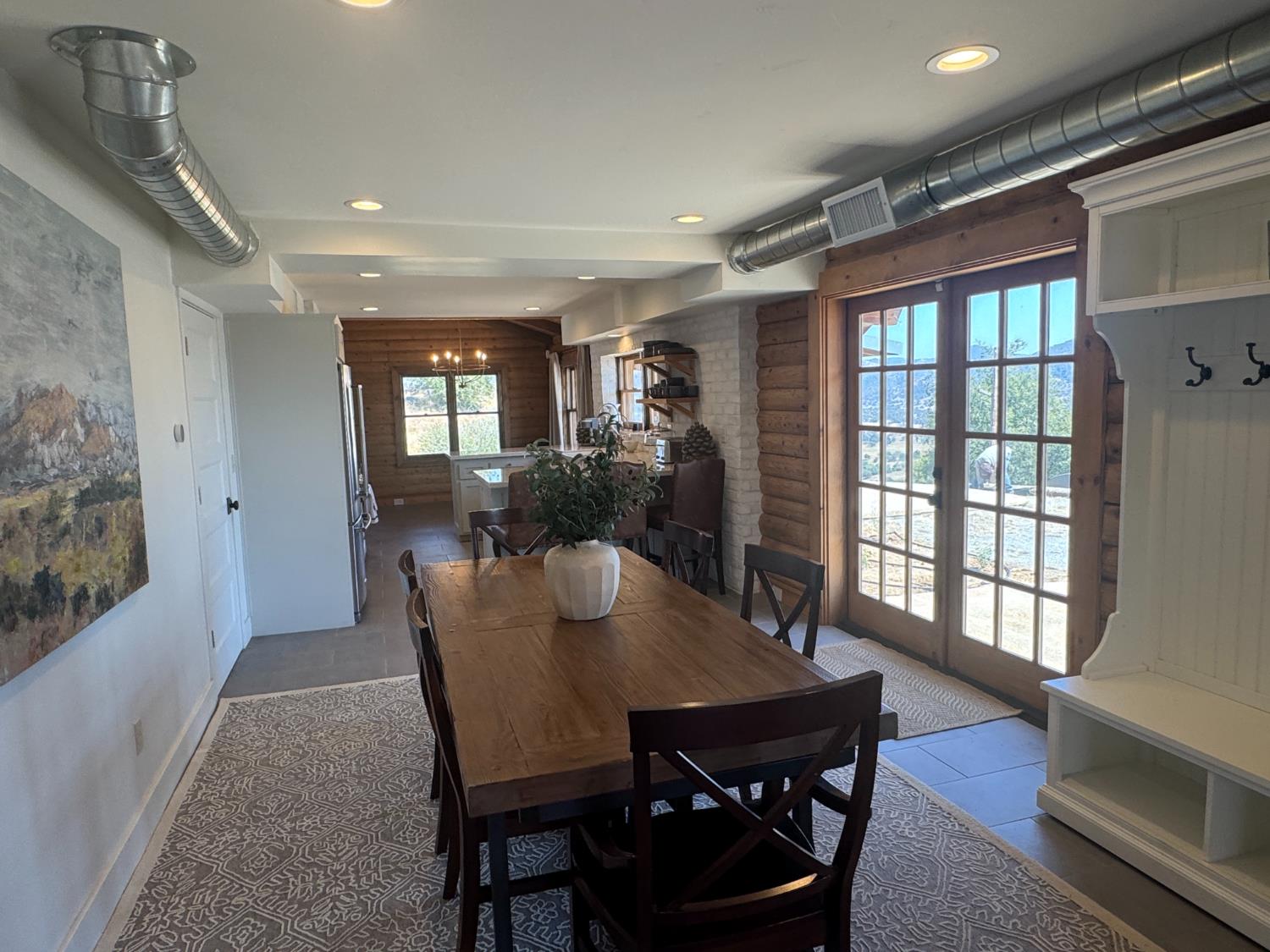 20146 Nicholas Rd, Clovis, CA 93619