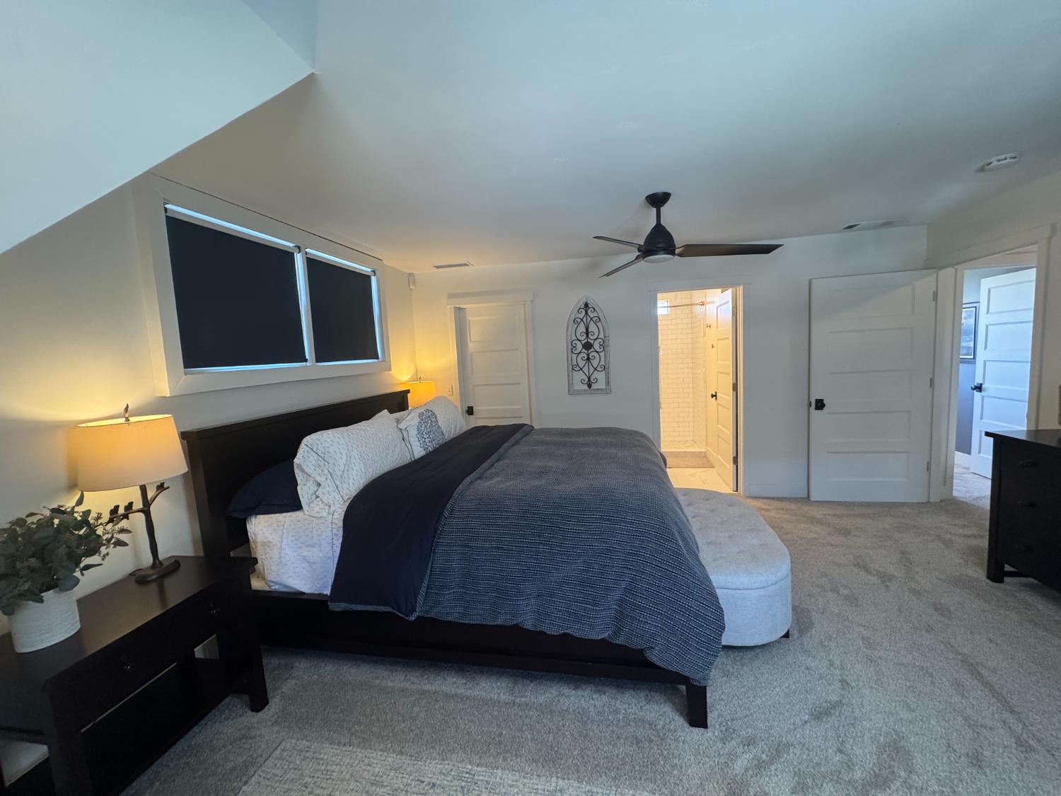 20146 Nicholas Rd, Clovis, CA 93619