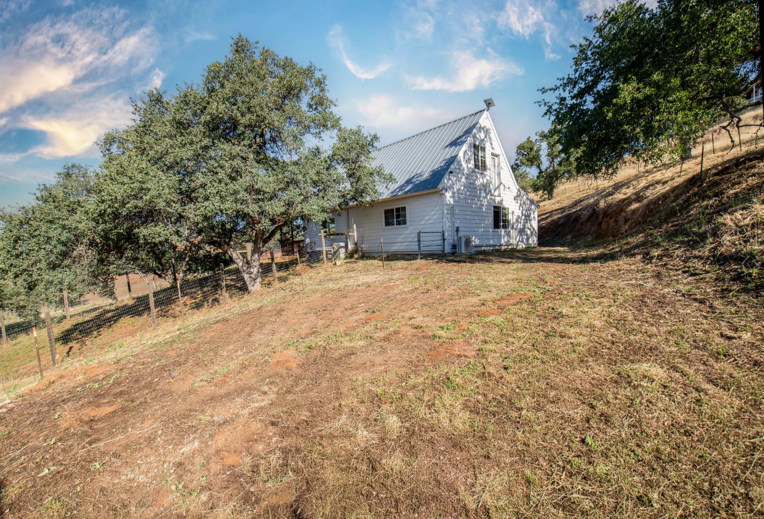 26710 Redhawk, Clovis, CA 93619