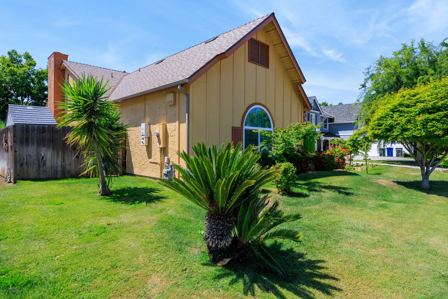 2154 Wrenwood Ave, Clovis, CA 93611