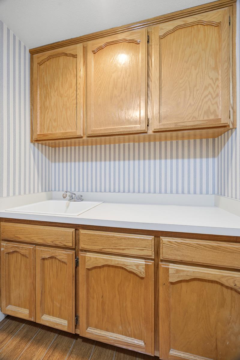 2154 Wrenwood Ave, Clovis, CA 93611