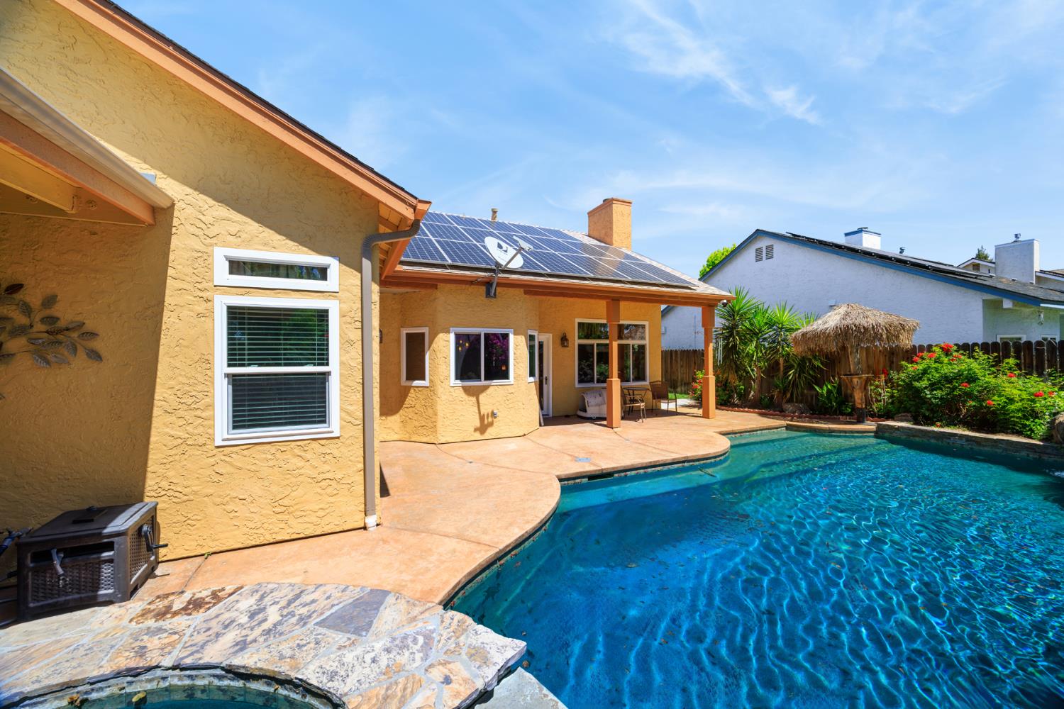 2154 Wrenwood Ave, Clovis, CA 93611