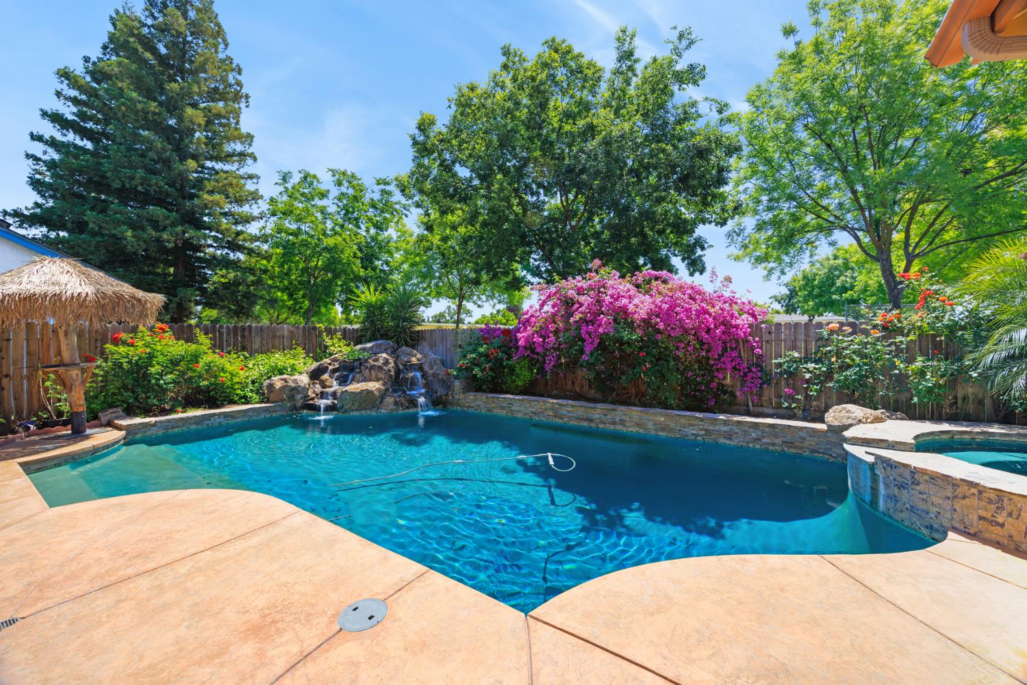 2154 Wrenwood Ave, Clovis, CA 93611