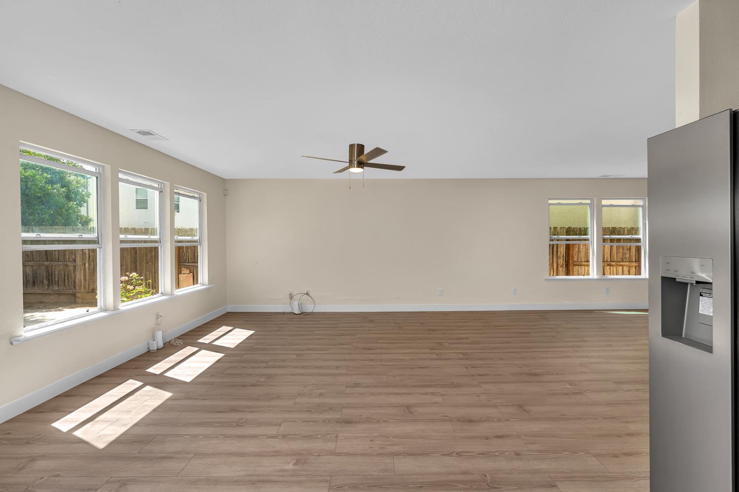 3758 Morning Glory Ave, Merced, CA 95340