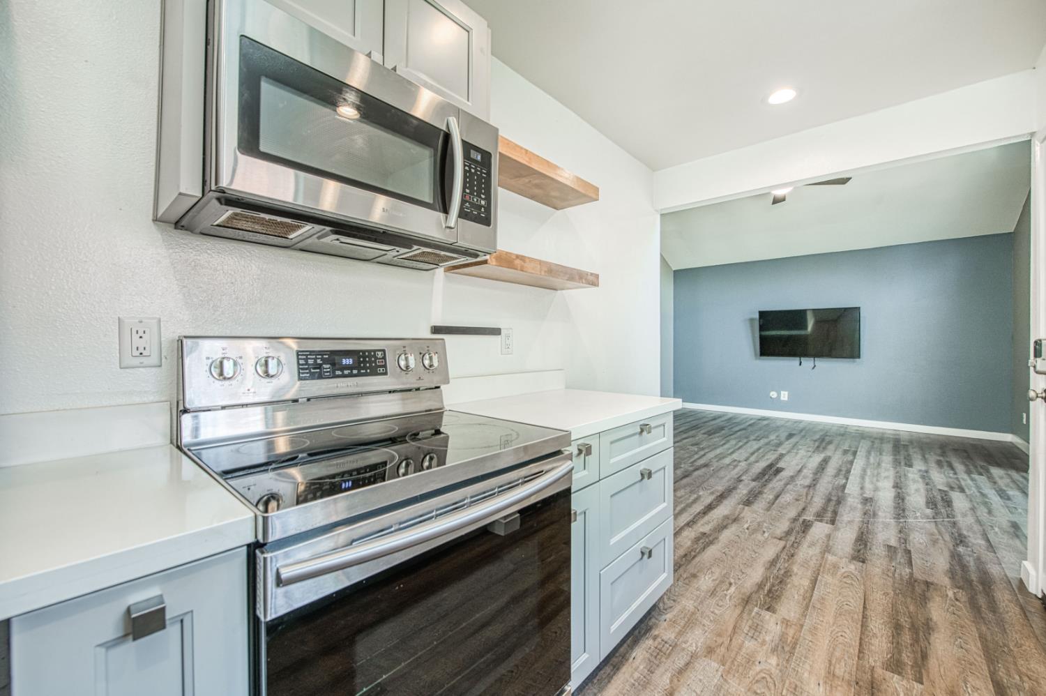 5965 E Shields Ave #165, Fresno, CA 93727