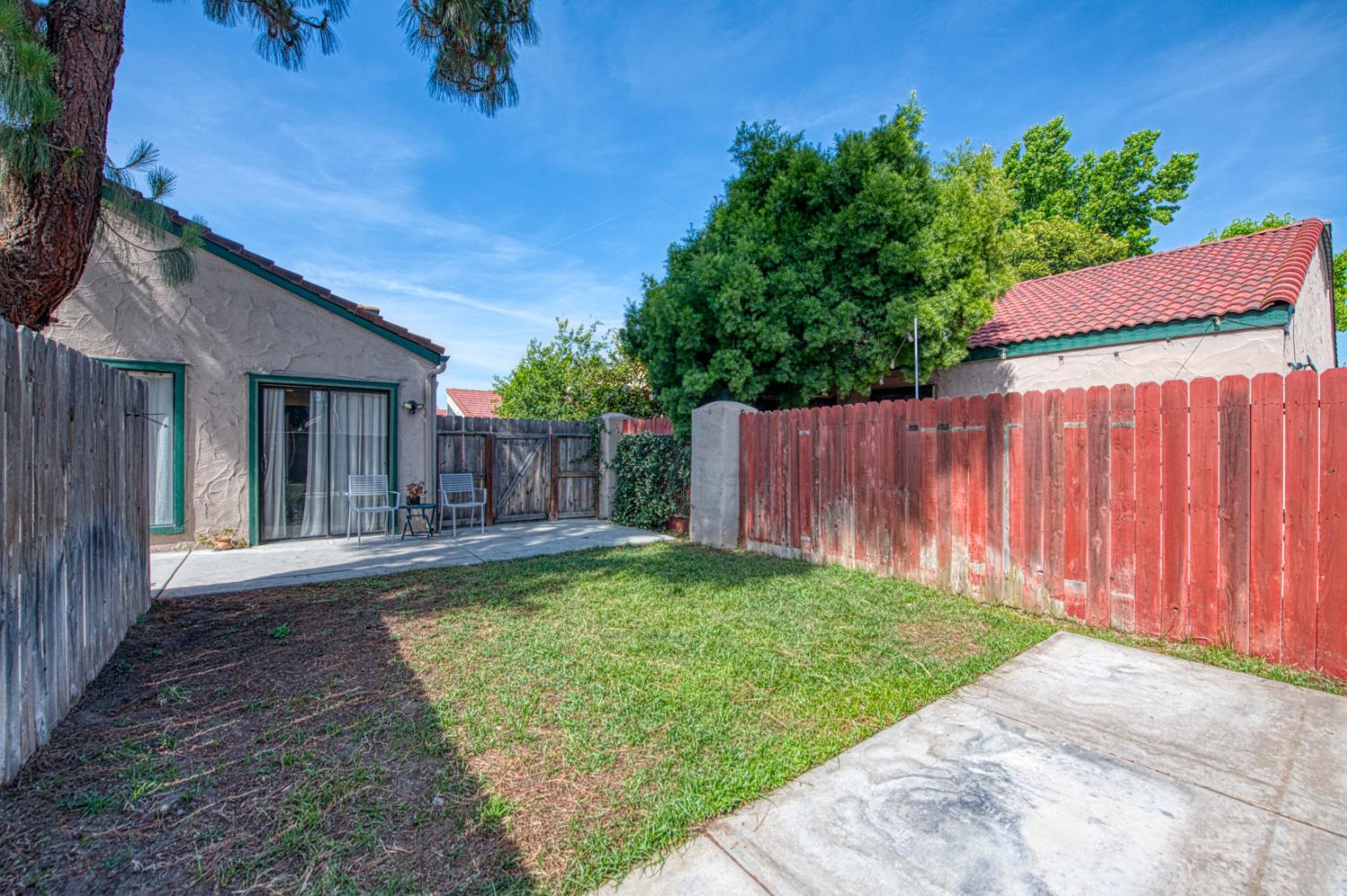 5965 E Shields Ave #165, Fresno, CA 93727