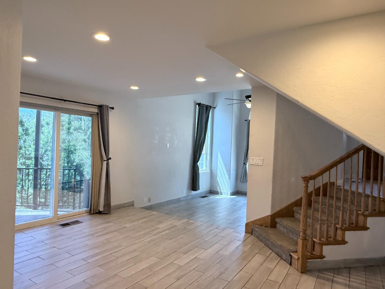 34914 Sneezeweed Ln, North Fork, CA 93643
