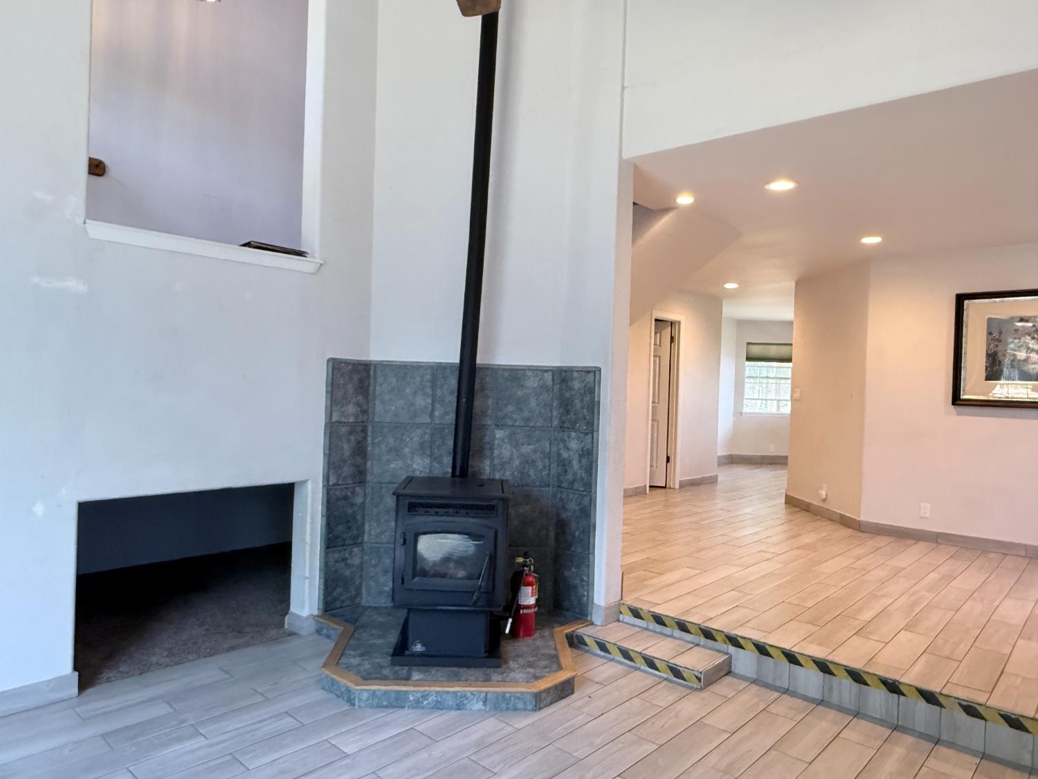 34914 Sneezeweed Ln, North Fork, CA 93643