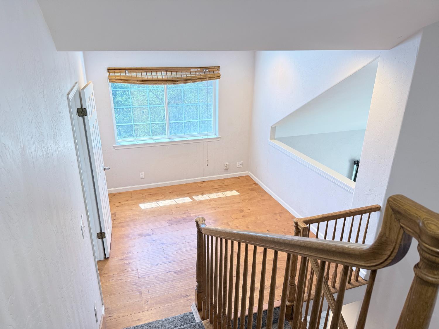 34914 Sneezeweed Ln, North Fork, CA 93643