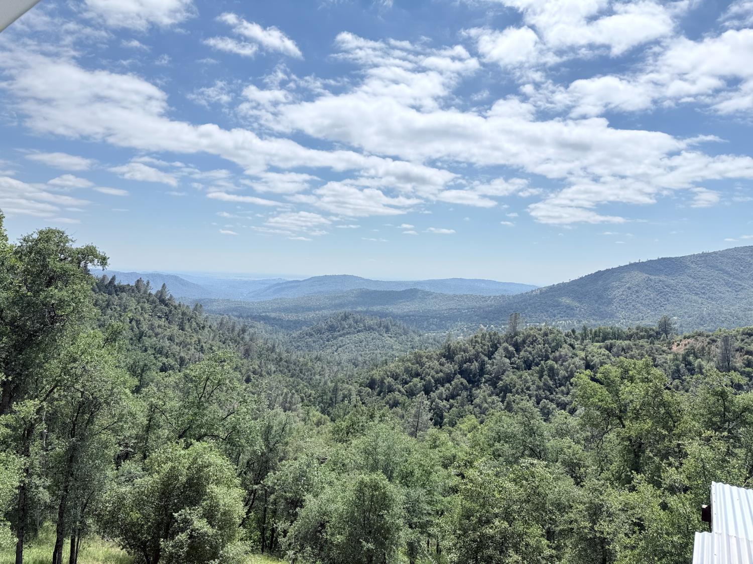 34914 Sneezeweed Ln, North Fork, CA 93643