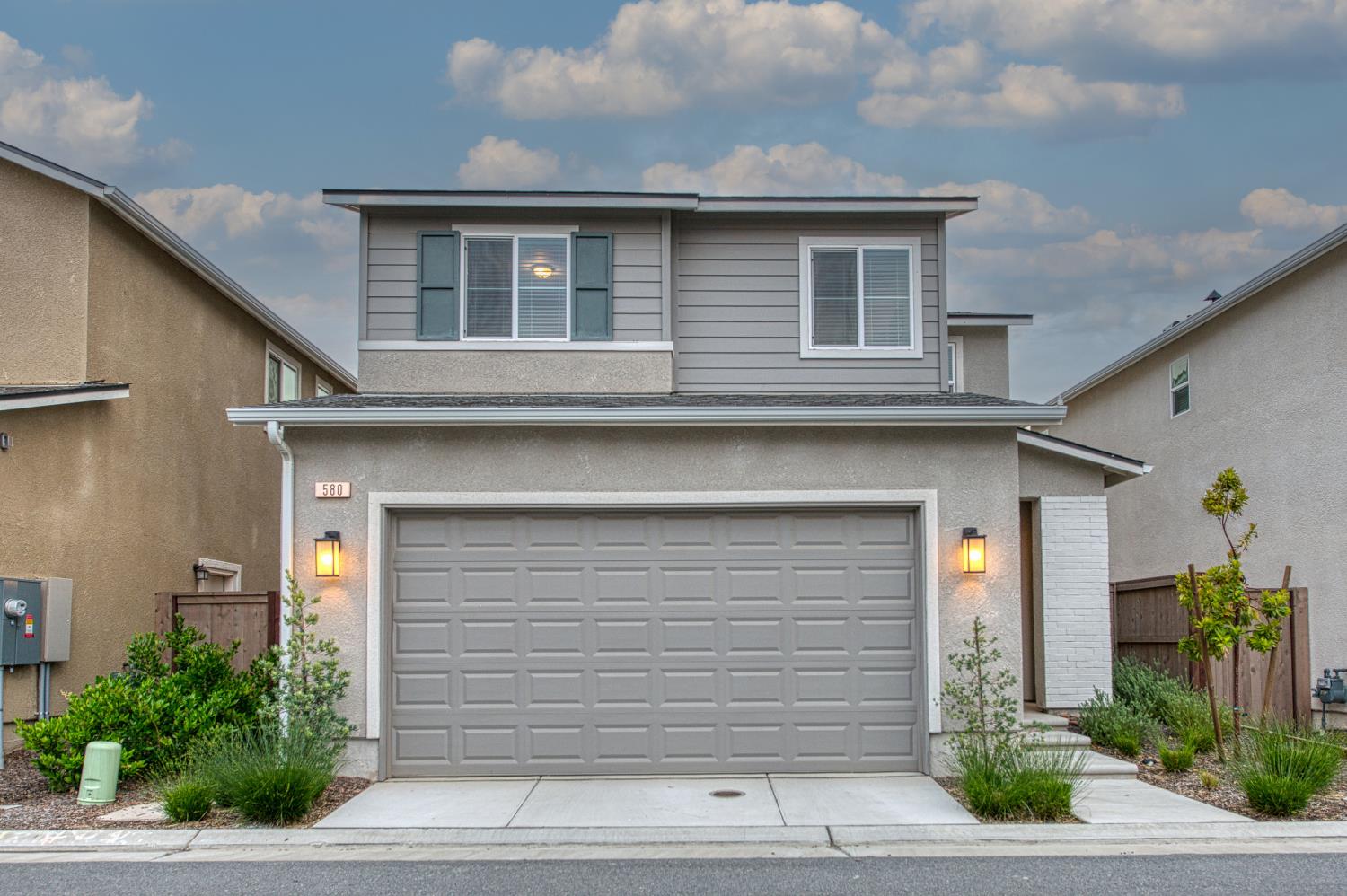 580 Mccaffrey Way, Madera, CA 93636