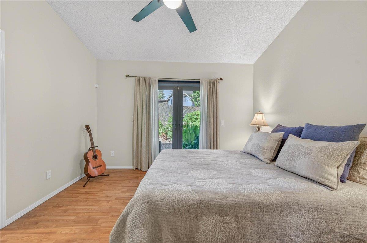 10771 N Windham Bay Cir, Fresno, CA 93730