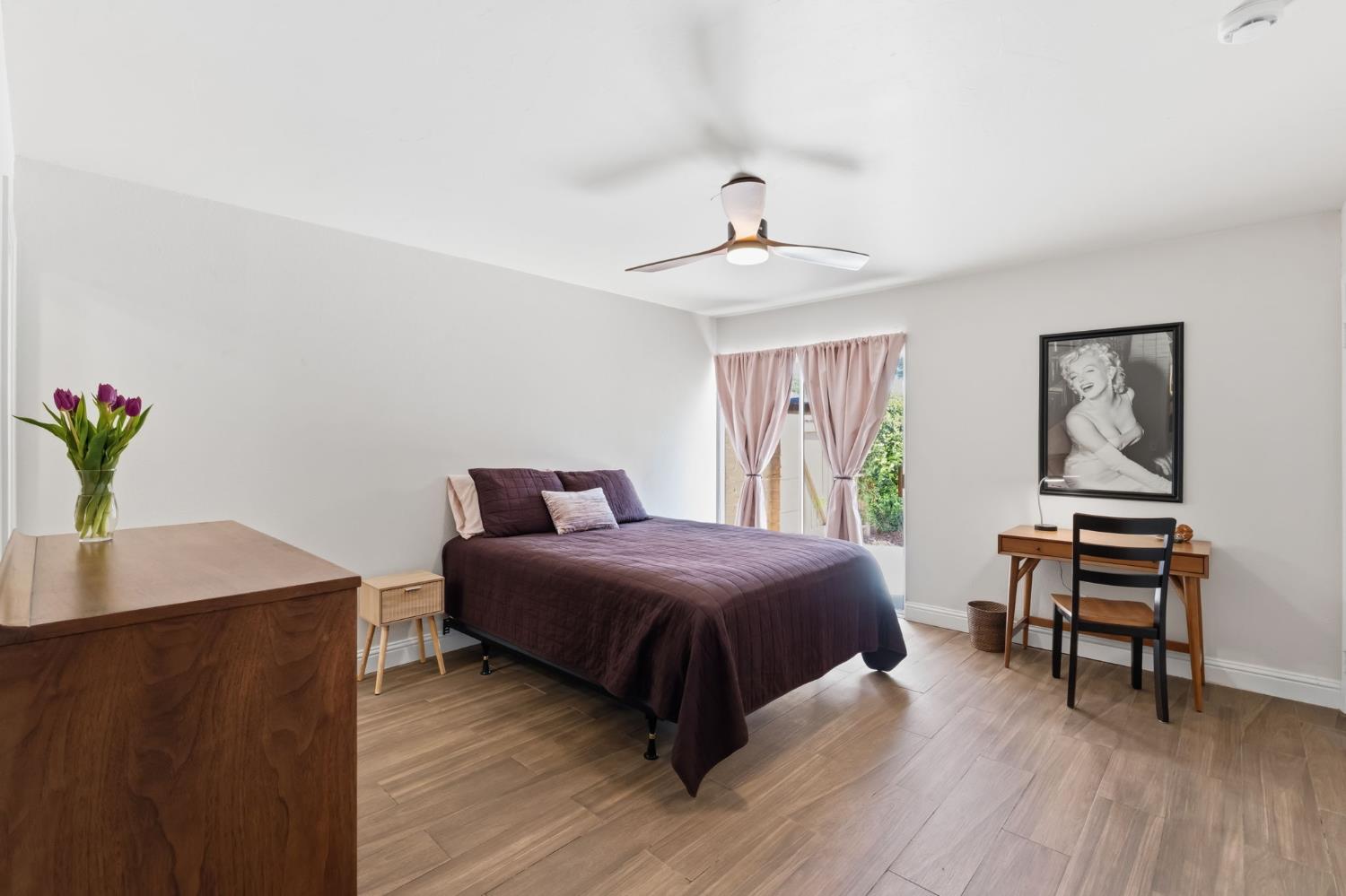5072 N Wishon Ave #APT C, Fresno, CA 93704