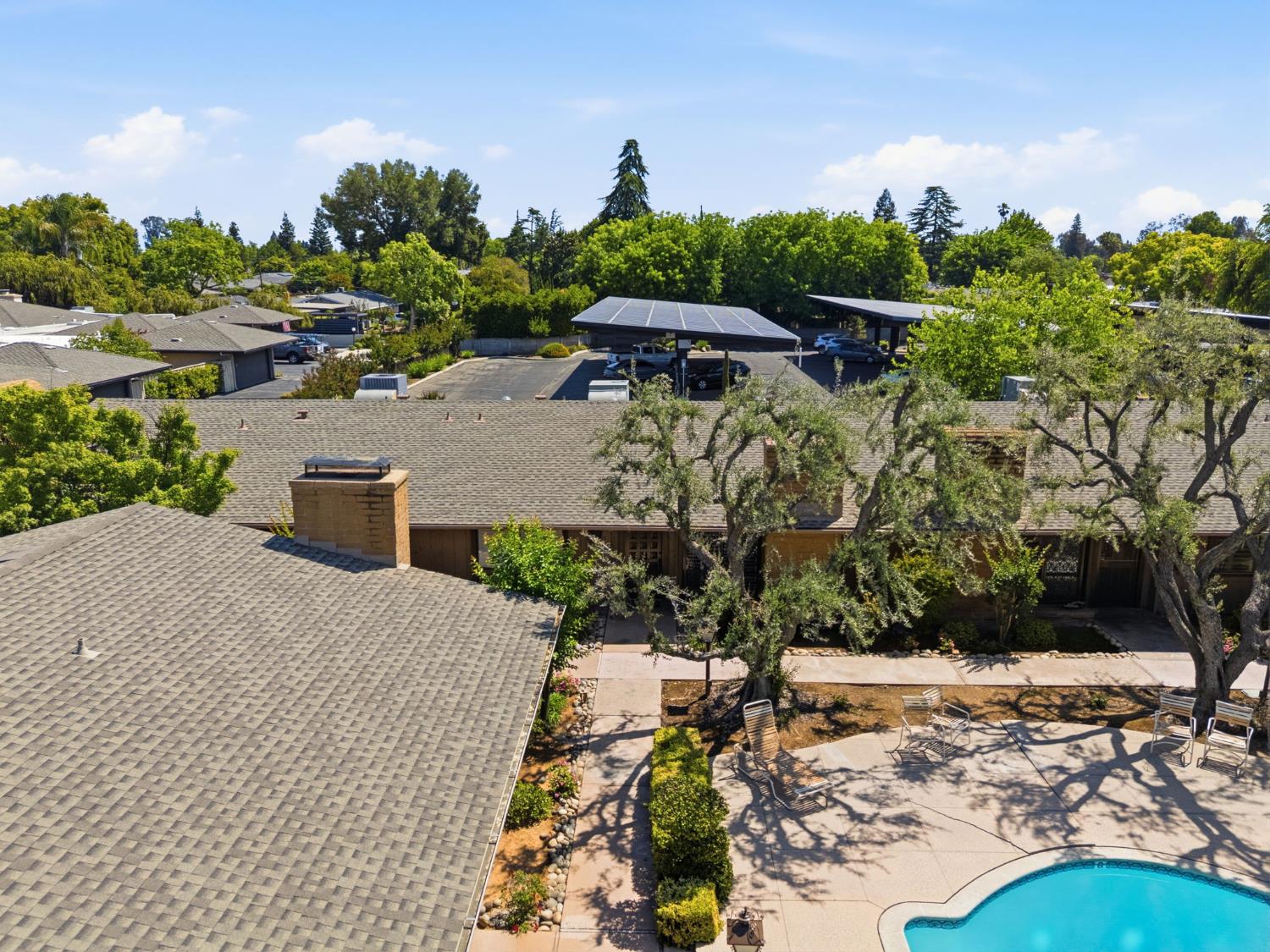 5072 N Wishon Ave #APT C, Fresno, CA 93704