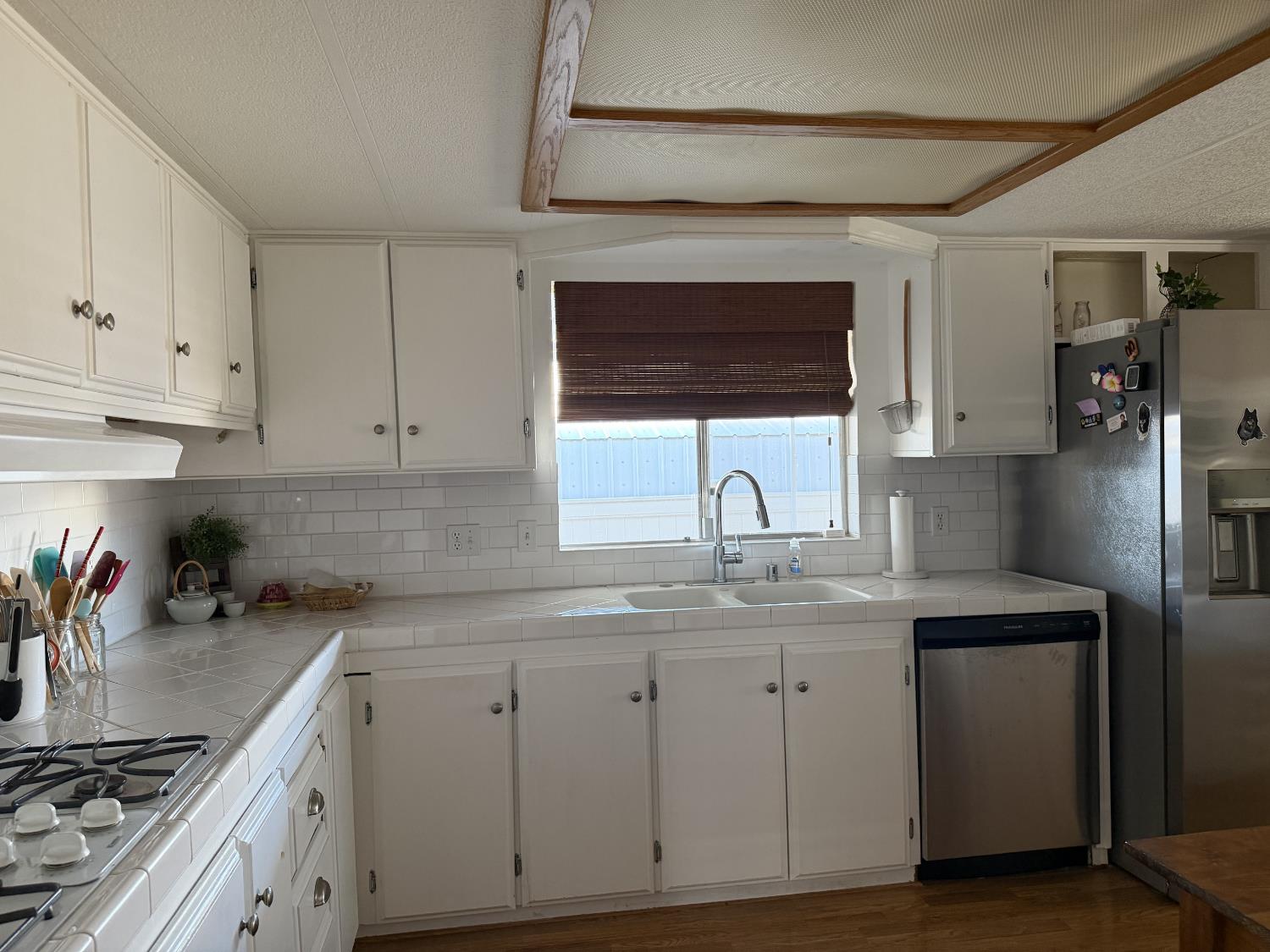 371 Bethel Ave #7, Sanger, CA 93657