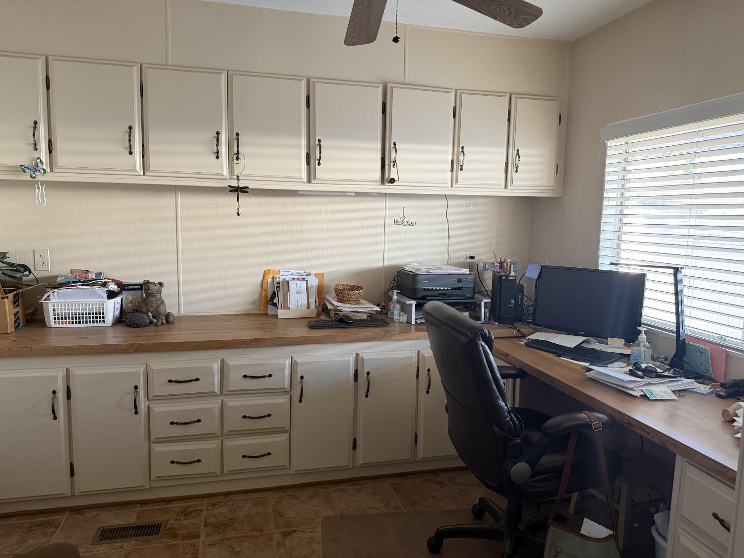 371 Bethel Ave #7, Sanger, CA 93657