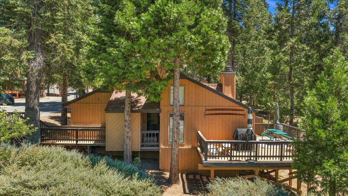 40814 Mill Run Ln, Shaver Lake, CA 93664