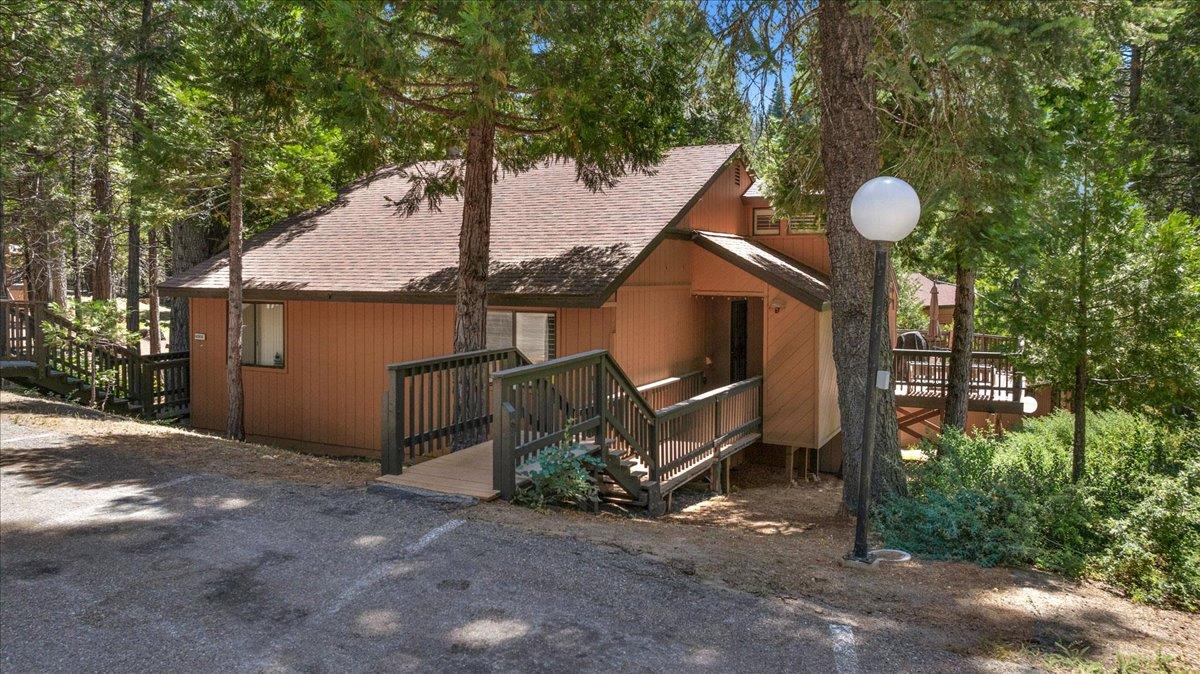 40814 Mill Run Ln, Shaver Lake, CA 93664