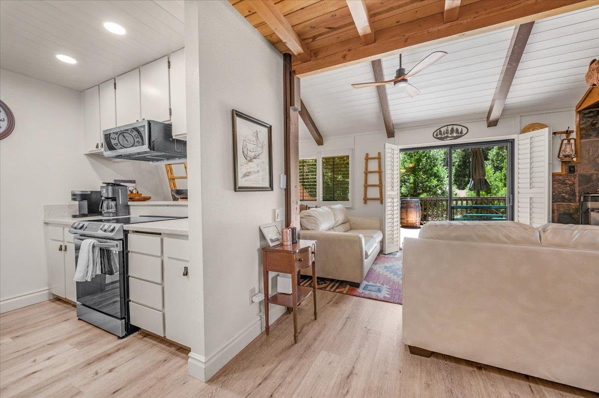 40814 Mill Run Ln, Shaver Lake, CA 93664