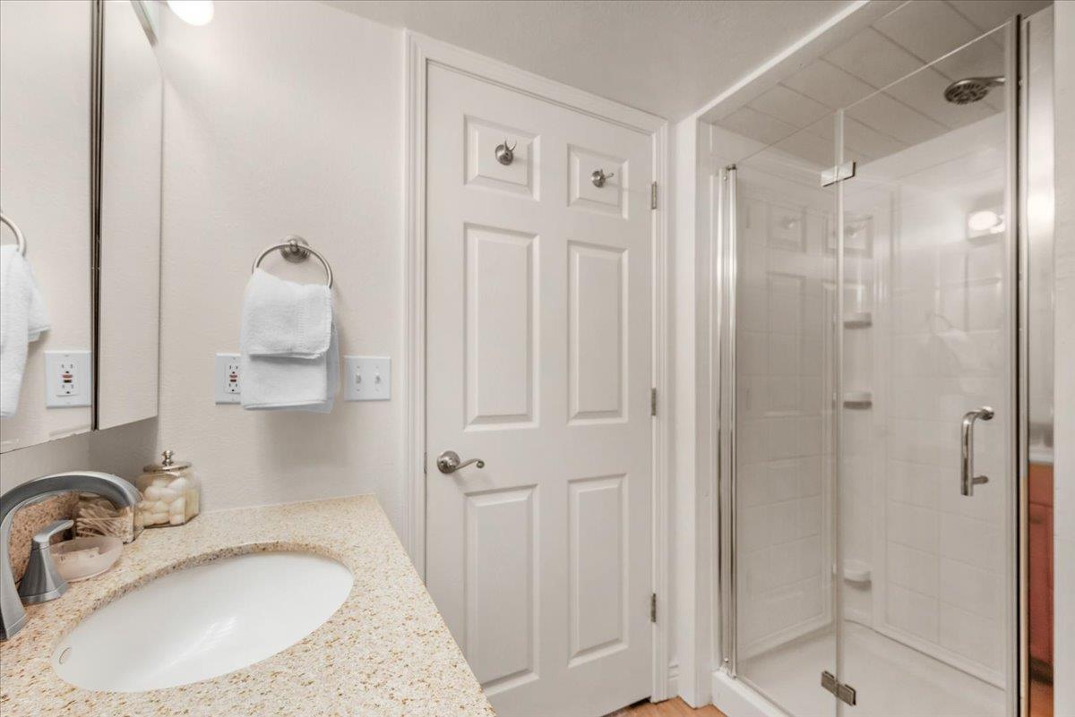 40814 Mill Run Ln, Shaver Lake, CA 93664