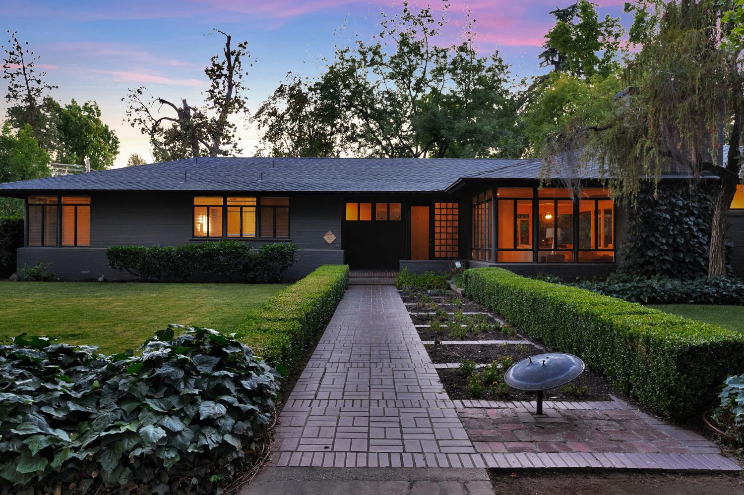 3865 N Wilson Ave, Fresno, CA 93704