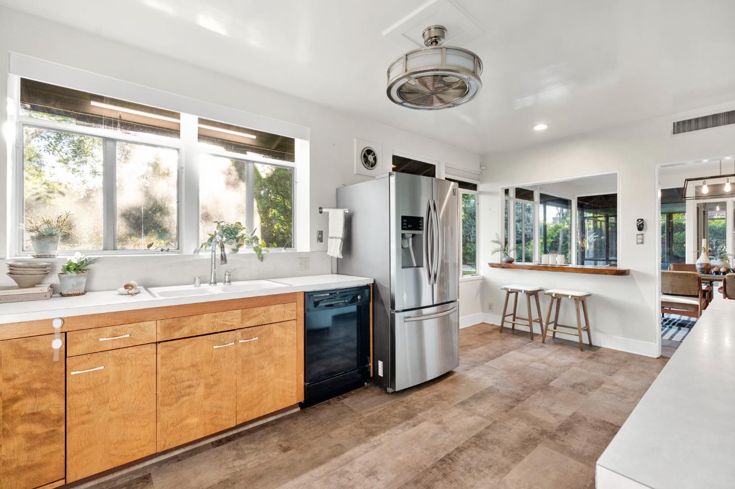 3865 N Wilson Ave, Fresno, CA 93704