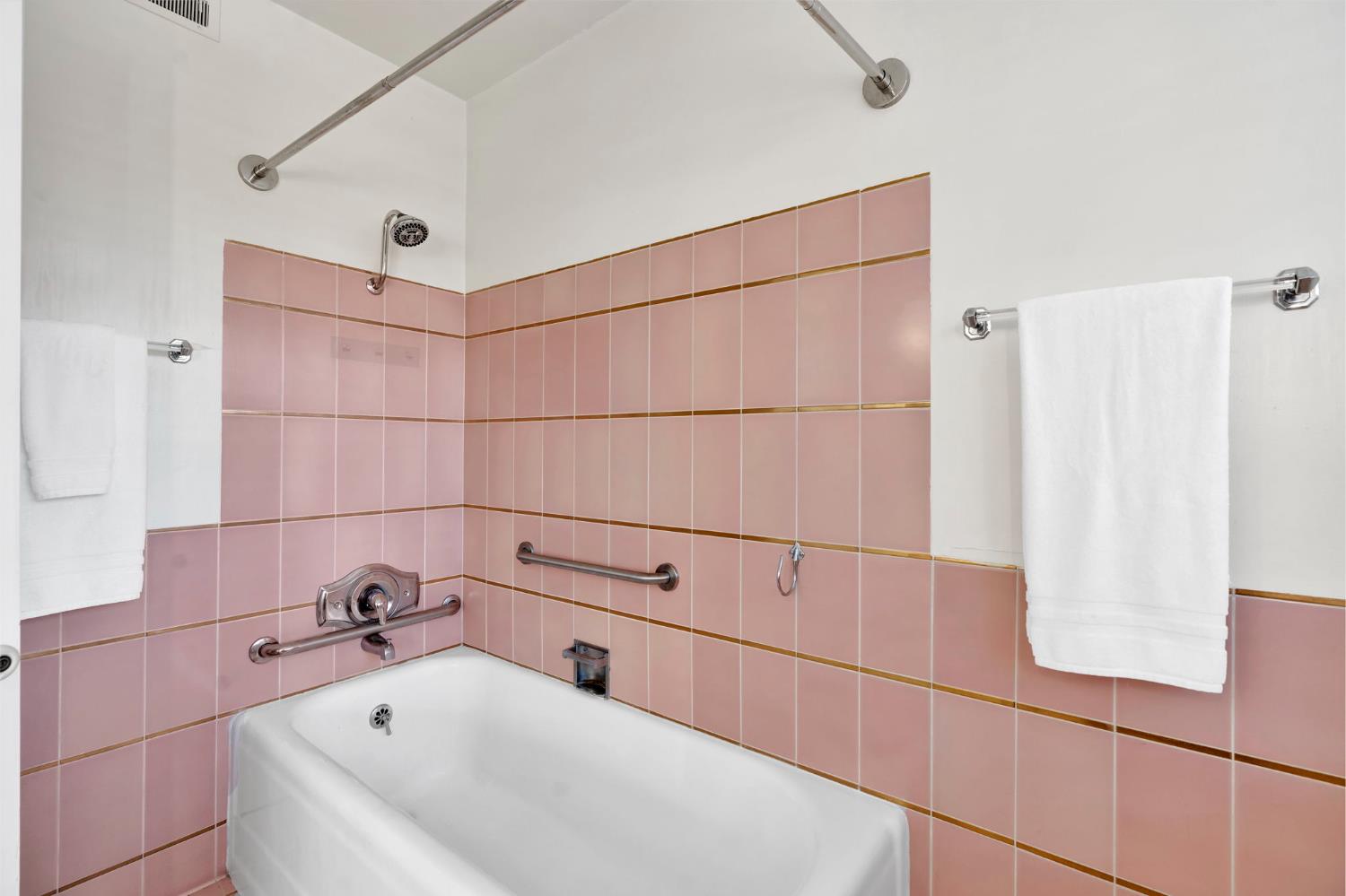 3865 N Wilson Ave, Fresno, CA 93704