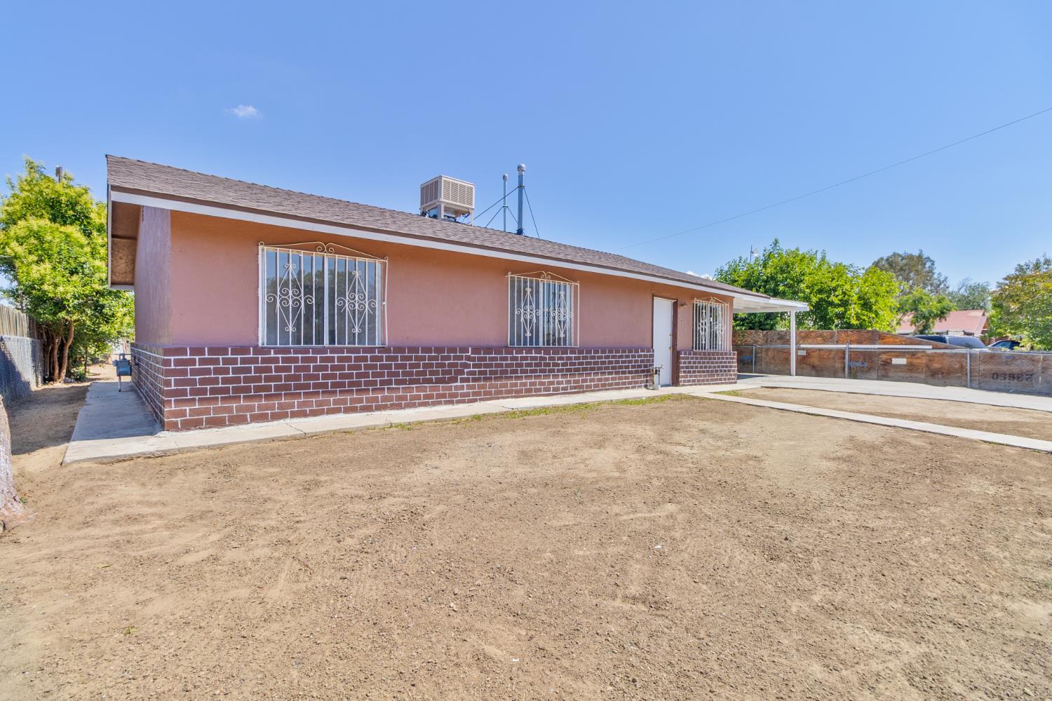 33112 W El Progresso Ave, Cantua Creek, CA 93608