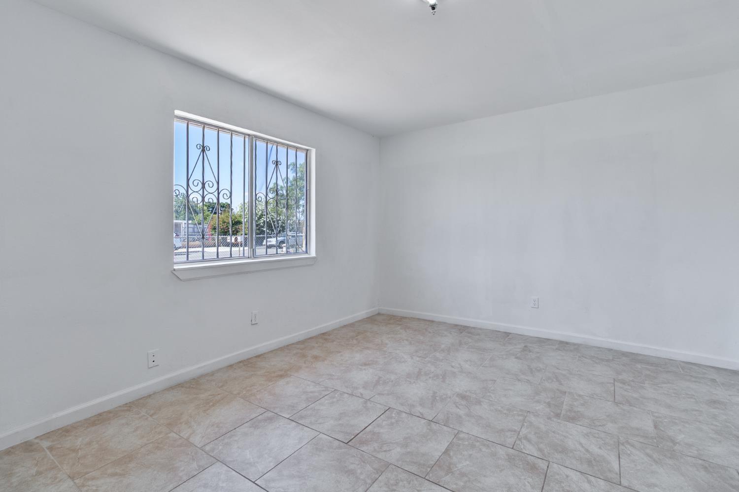 33112 W El Progresso Ave, Cantua Creek, CA 93608