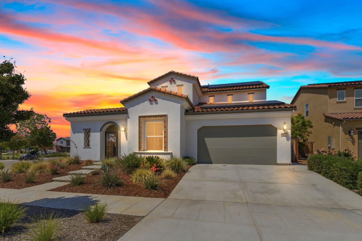 915 Vineyard Ct, Madera, CA 93636