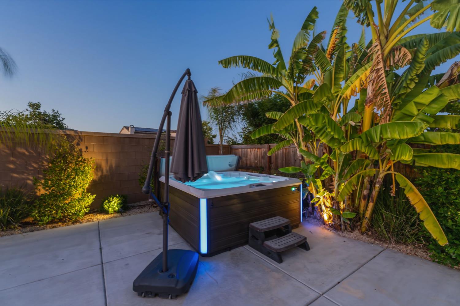 915 Vineyard Ct, Madera, CA 93636