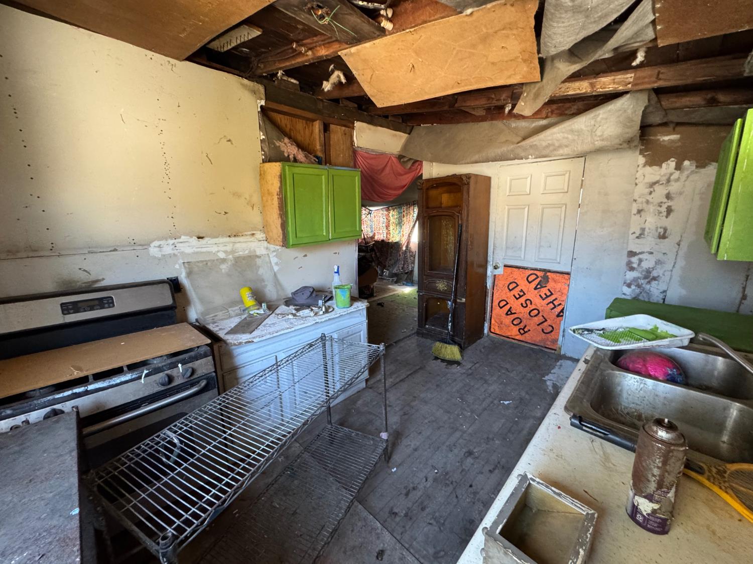 843 N Lafayette Ave, Fresno, CA 93728