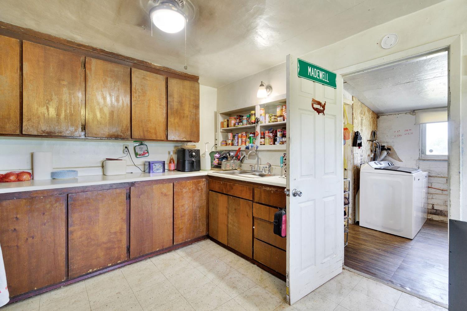 18537 Road 17, Madera, CA 93638