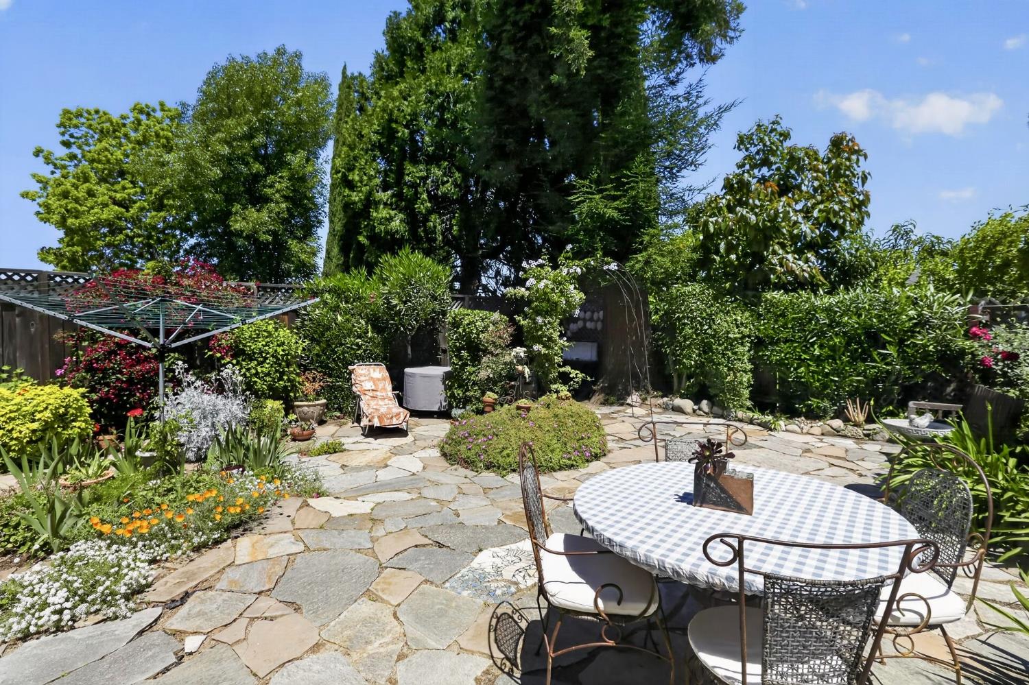 466 Wilson, Sunnyvale, CA 94086