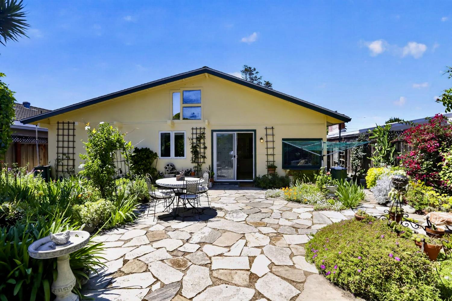 466 Wilson, Sunnyvale, CA 94086