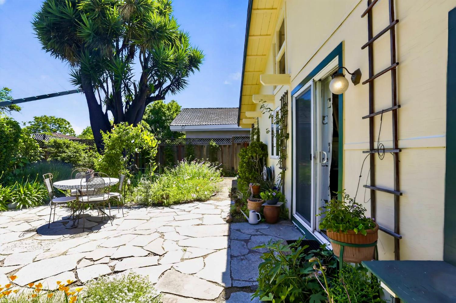 466 Wilson, Sunnyvale, CA 94086