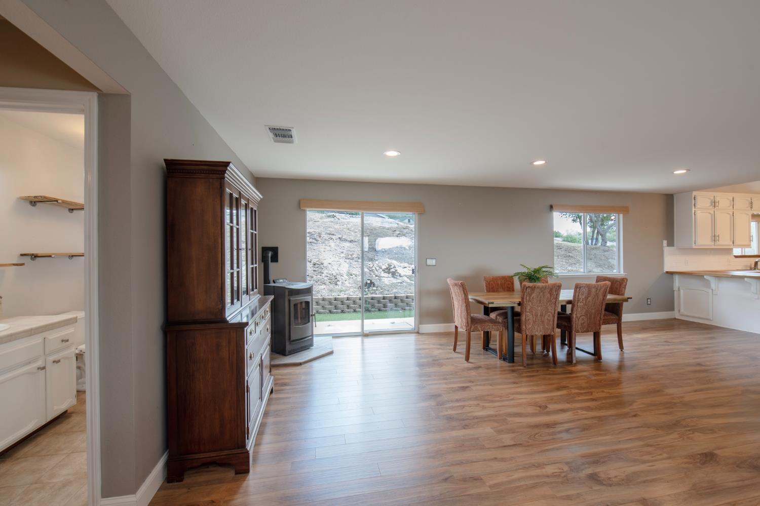 29395 Revis Rd, Coarsegold, CA 93614
