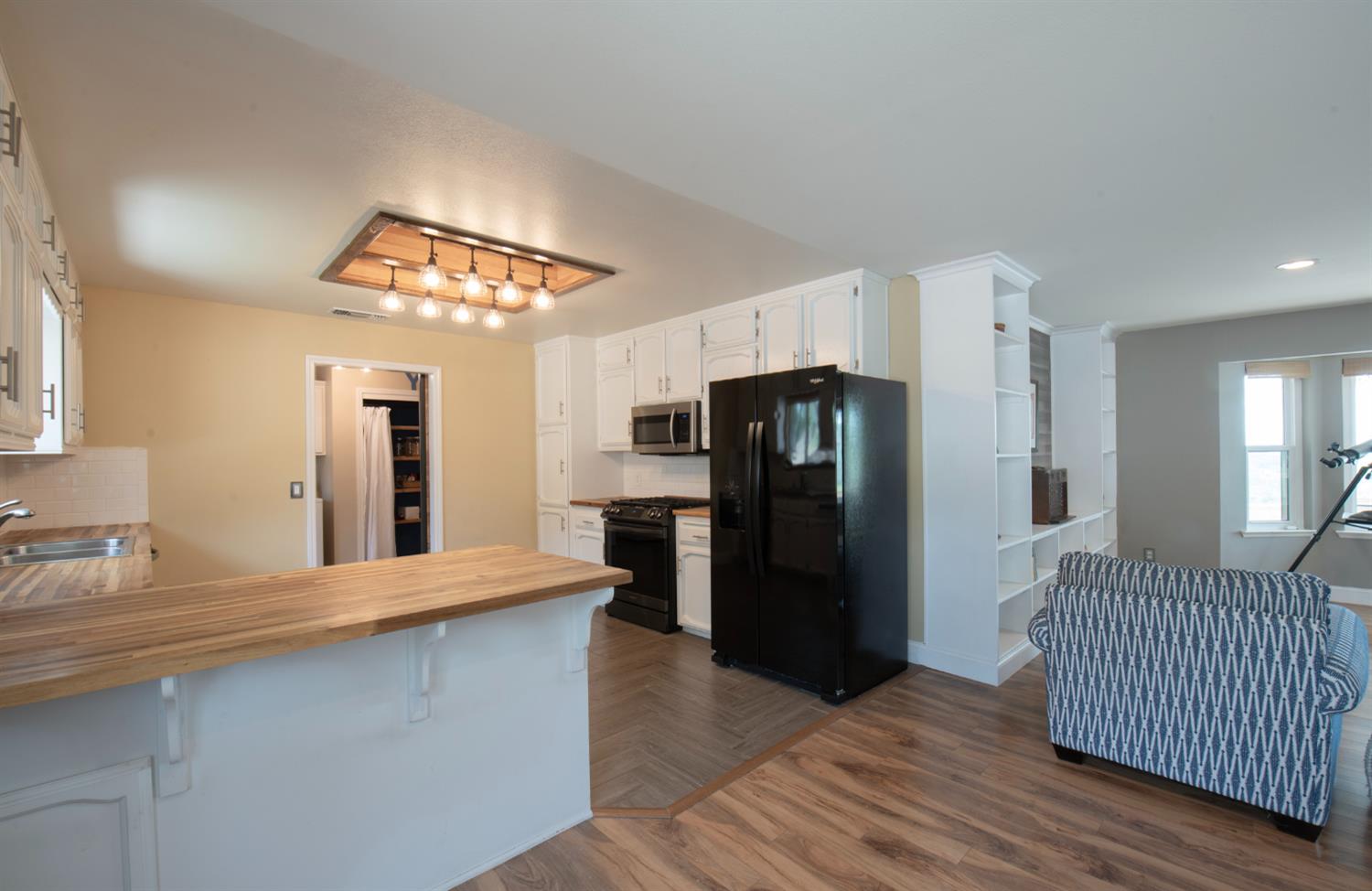 29395 Revis Rd, Coarsegold, CA 93614