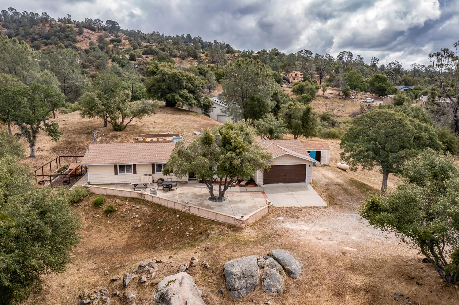 29395 Revis Rd, Coarsegold, CA 93614