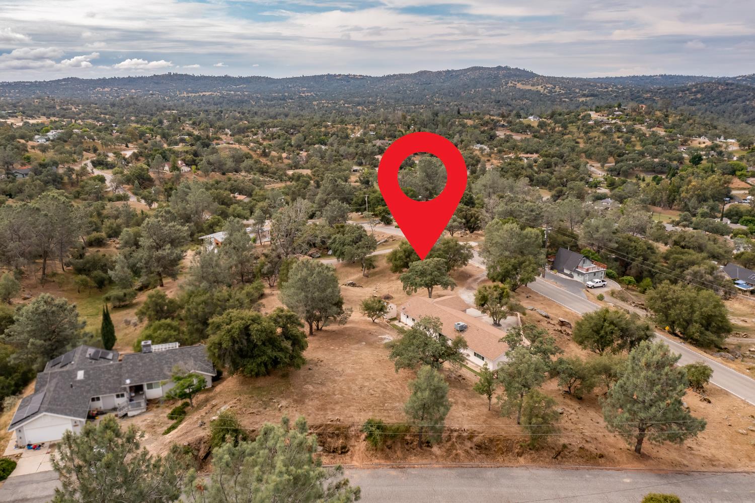 29395 Revis Rd, Coarsegold, CA 93614