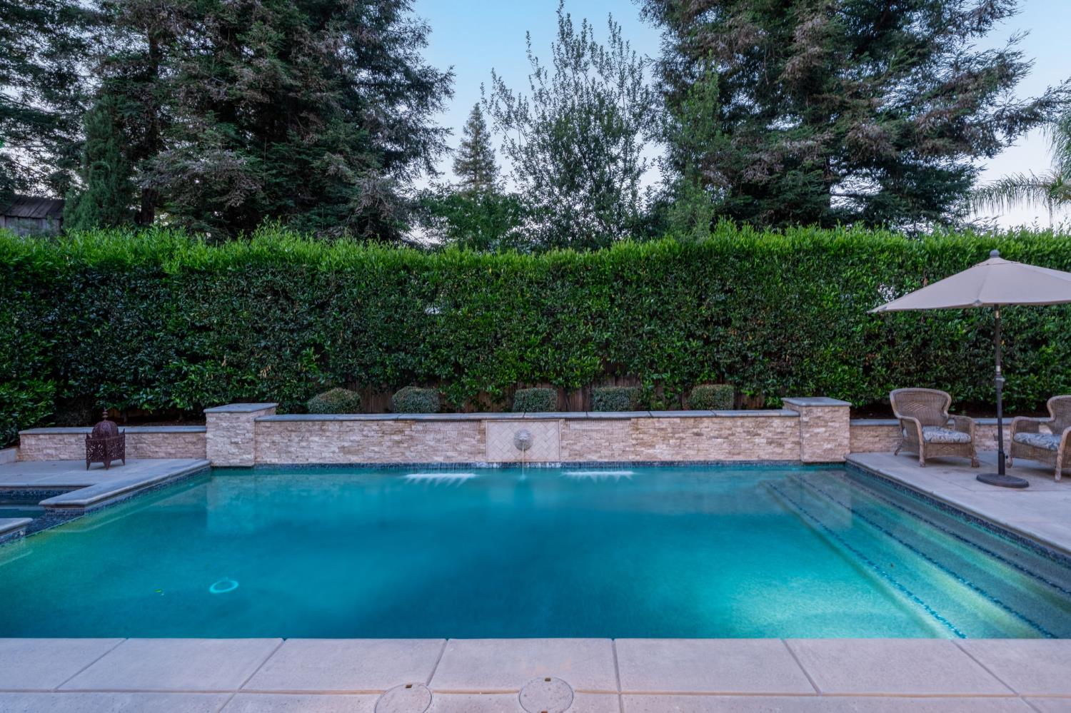 361 W Warwick Ave, Clovis, CA 93619
