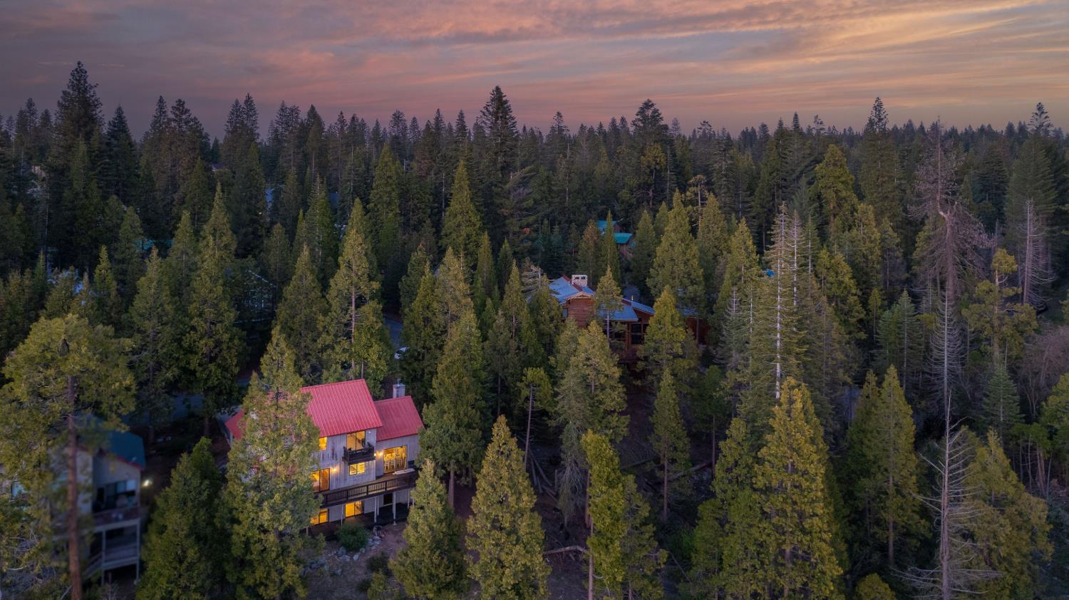 39571 Crest Point Ln, Shaver Lake, CA 93664