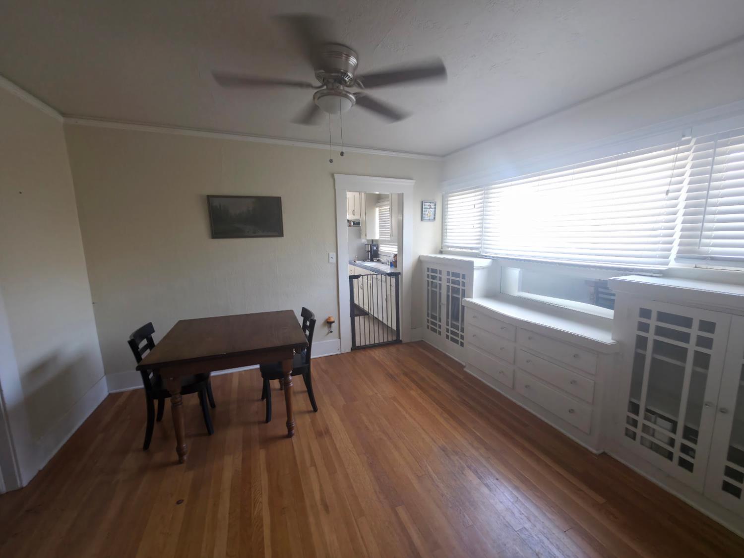 1384 N Harrison Ave, Fresno, CA 93728