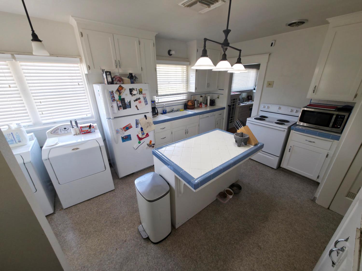 1384 N Harrison Ave, Fresno, CA 93728