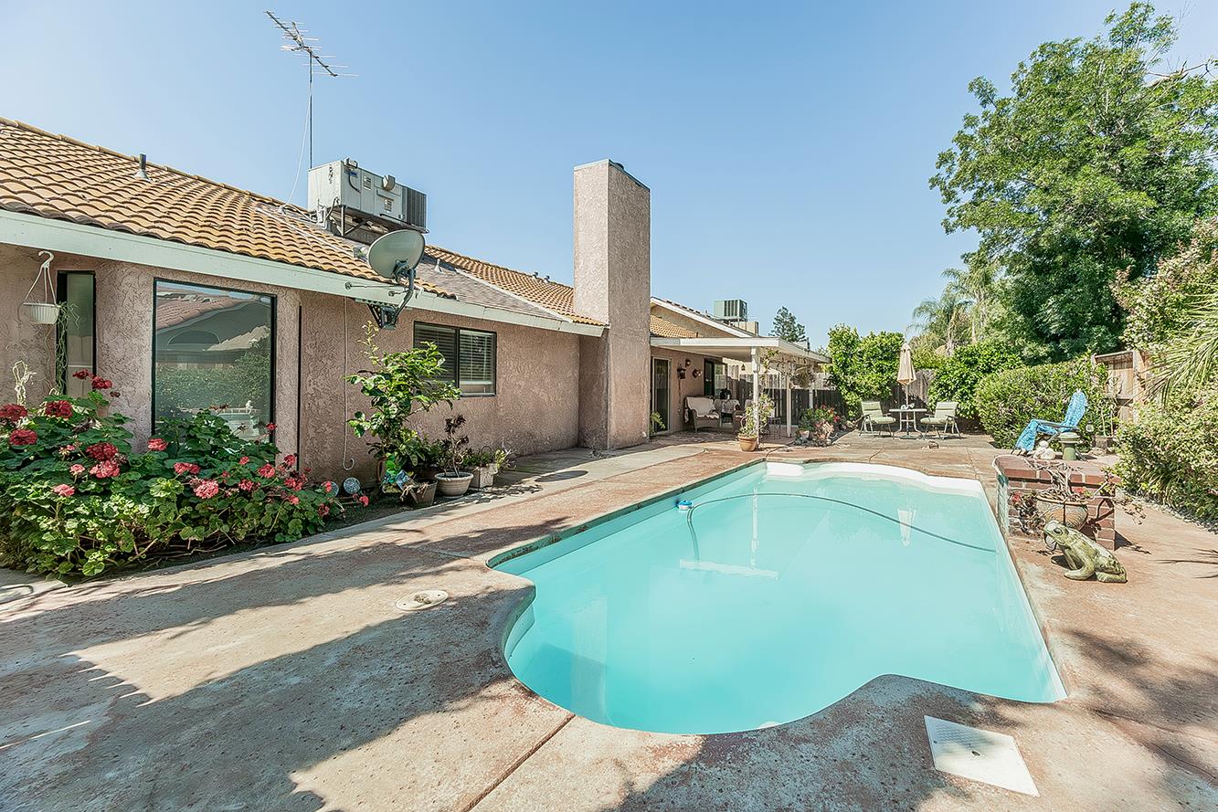 1908 E Niles Ave, Fresno, CA 93720