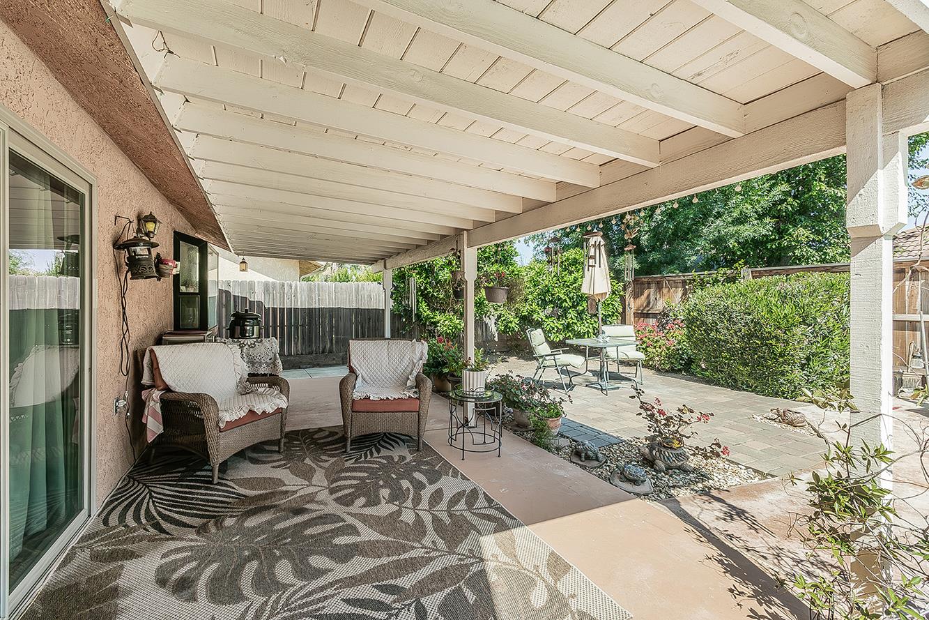 1908 E Niles Ave, Fresno, CA 93720