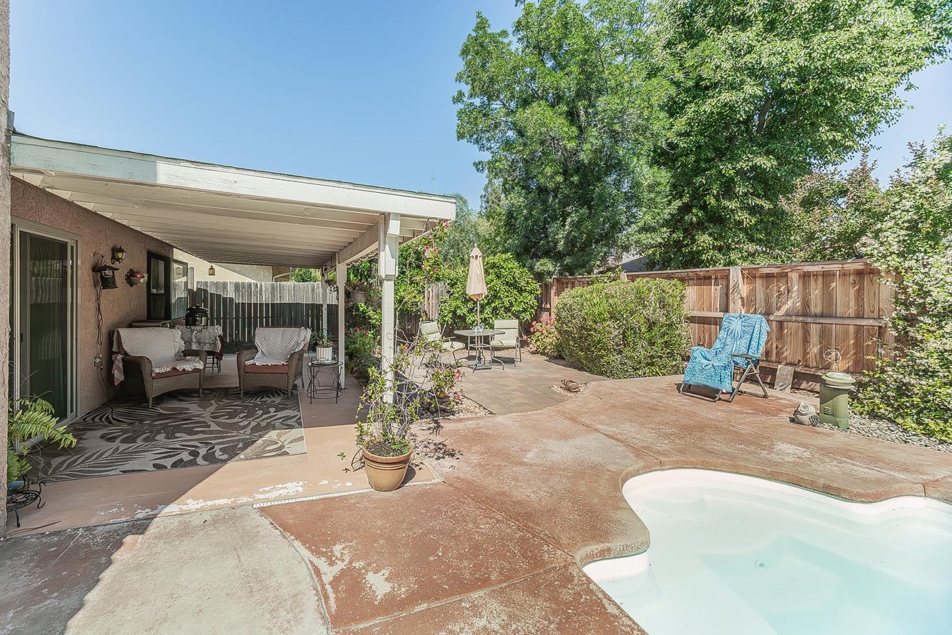 1908 E Niles Ave, Fresno, CA 93720