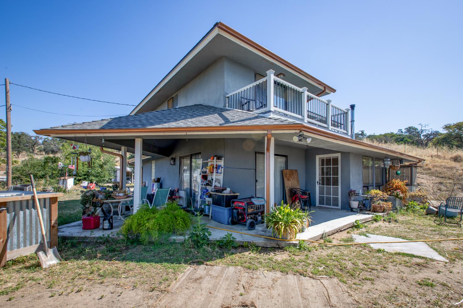 34141 Bronco Ln, Yokuts Valley, CA 93675