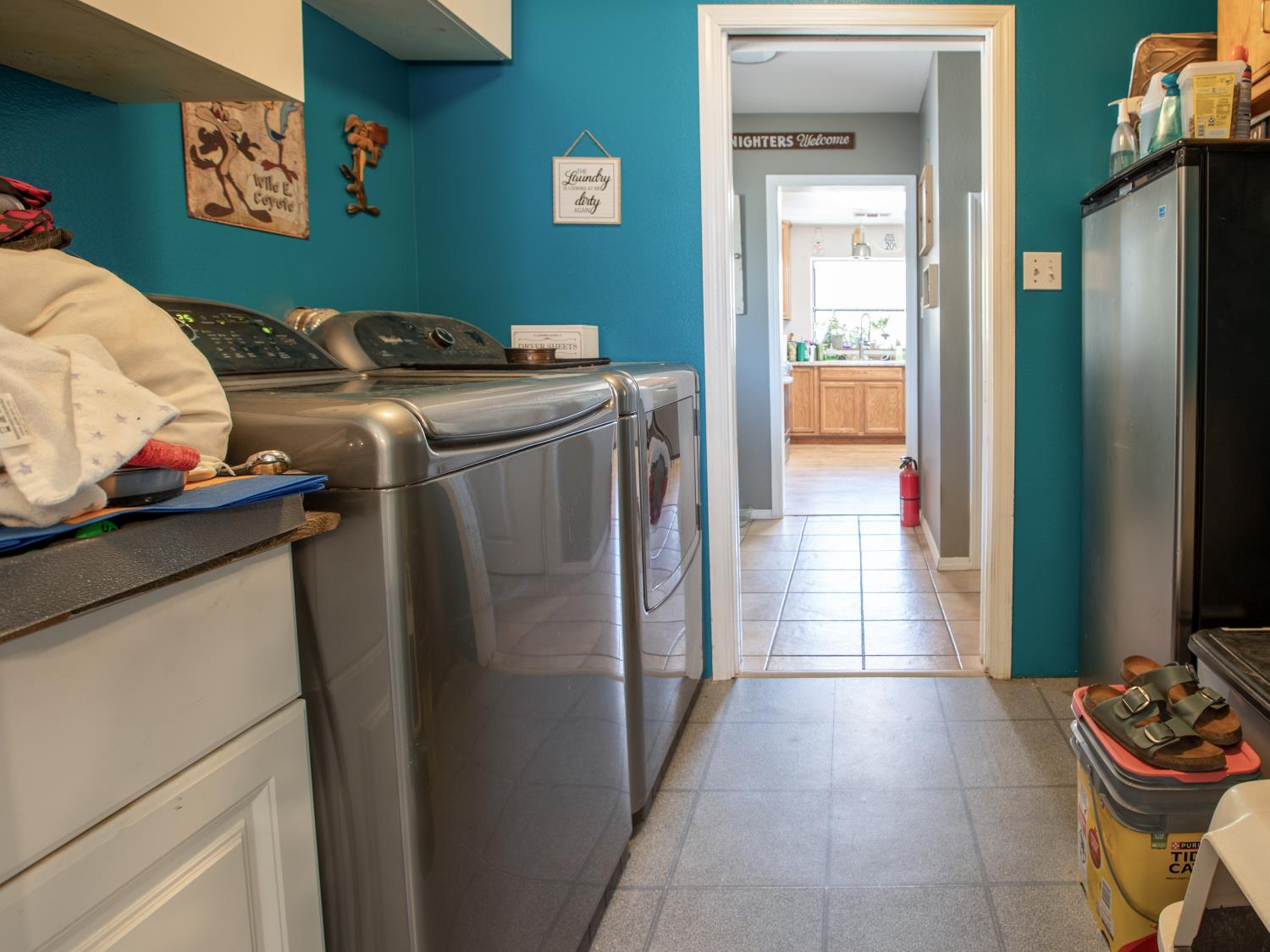 34141 Bronco Ln, Yokuts Valley, CA 93675