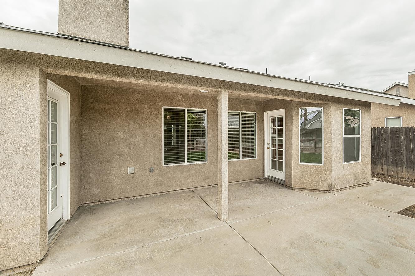 5906 W Paul Ave, Fresno, CA 93722